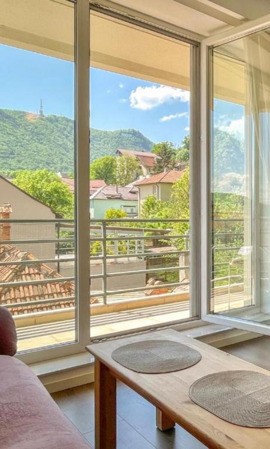 Central Premium Apartment Брашов Экстерьер фото