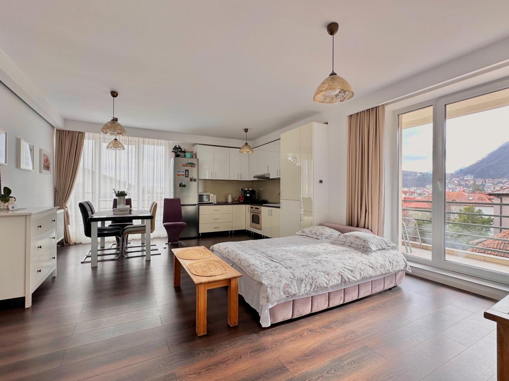 Central Premium Apartment Брашов Экстерьер фото