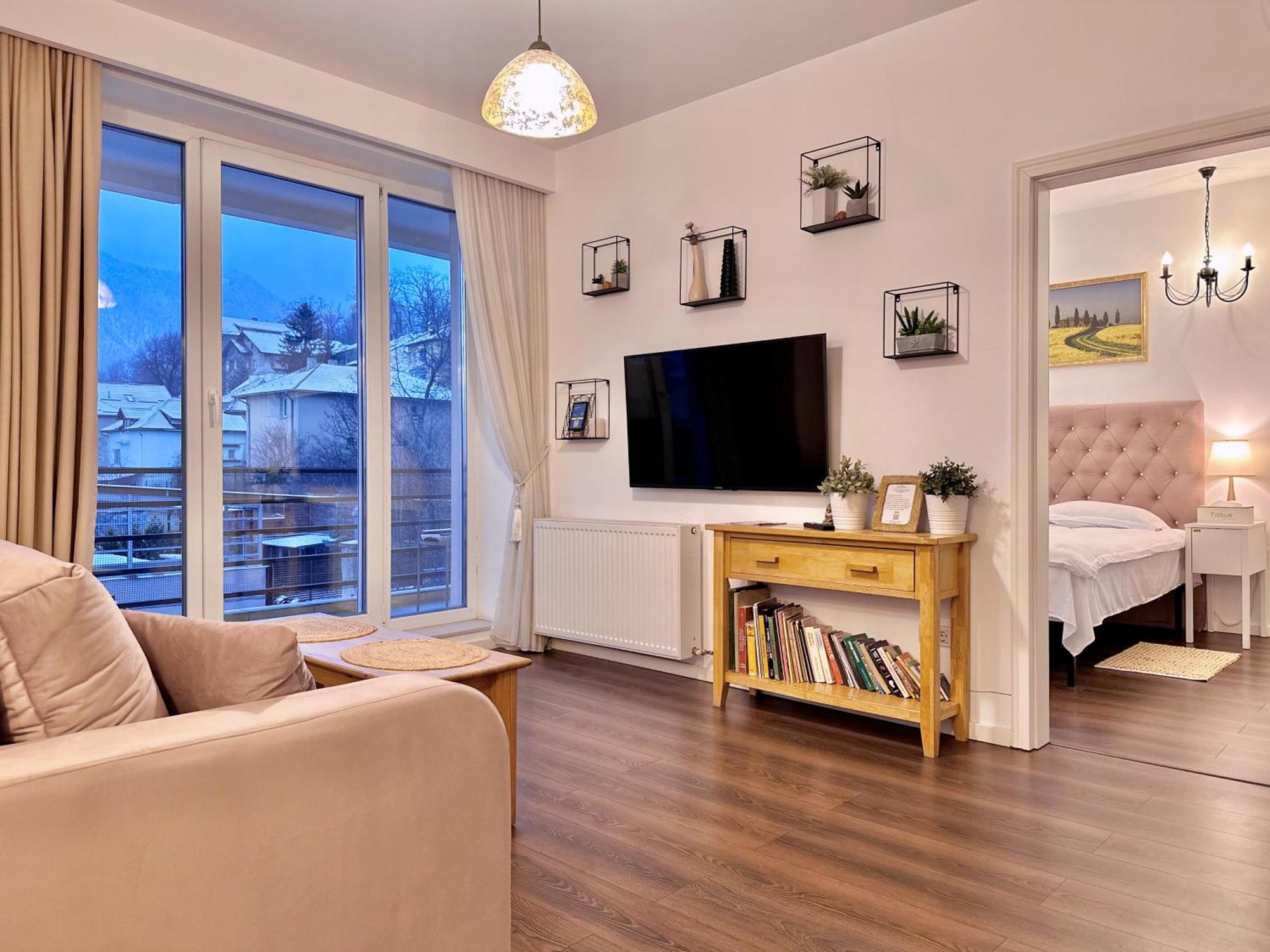 Central Premium Apartment Брашов Экстерьер фото